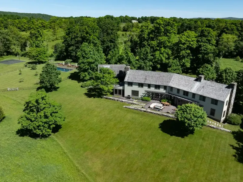 Sprawling Lakeville Compound On 21+ Acres – image 16