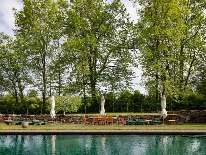 Sprawling Lakeville Compound On 21+ Acres – image 19