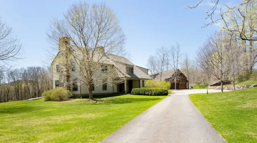 11-17 Valley Road, Lakeville, Connecticut, 06068, United States, 5 Bedrooms Bedrooms, 12 Rooms Rooms,7 BathroomsBathrooms,Residential,For Sale,Valley,1546607