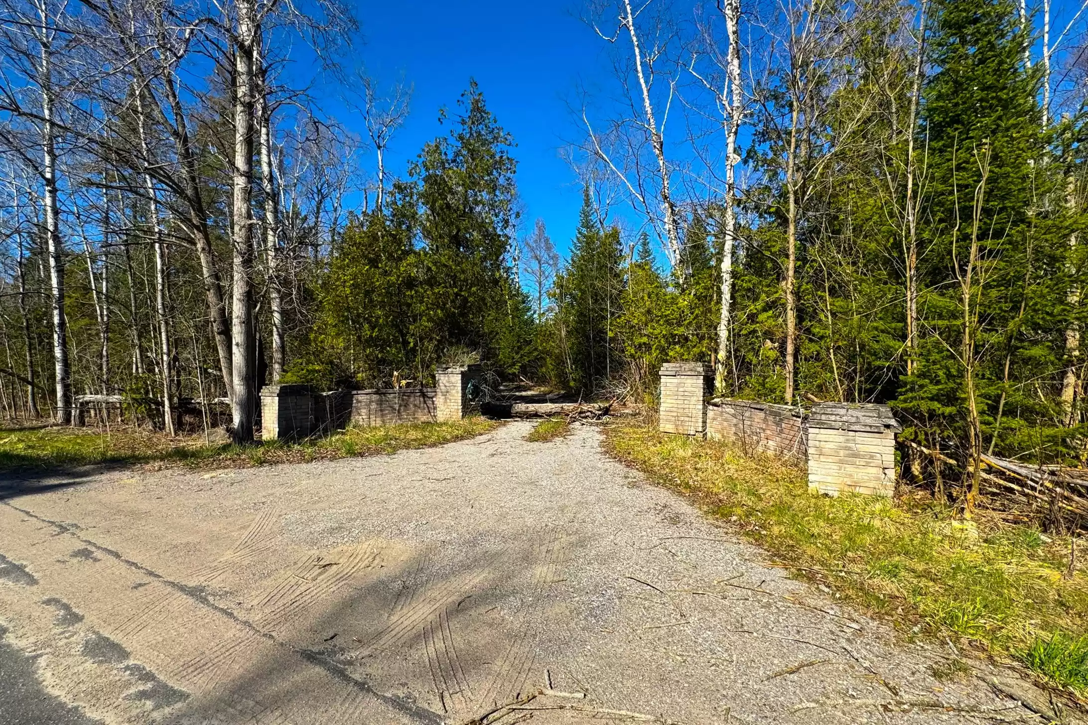 7489 Concession Road 2 & 7650 Third Concession – image 4