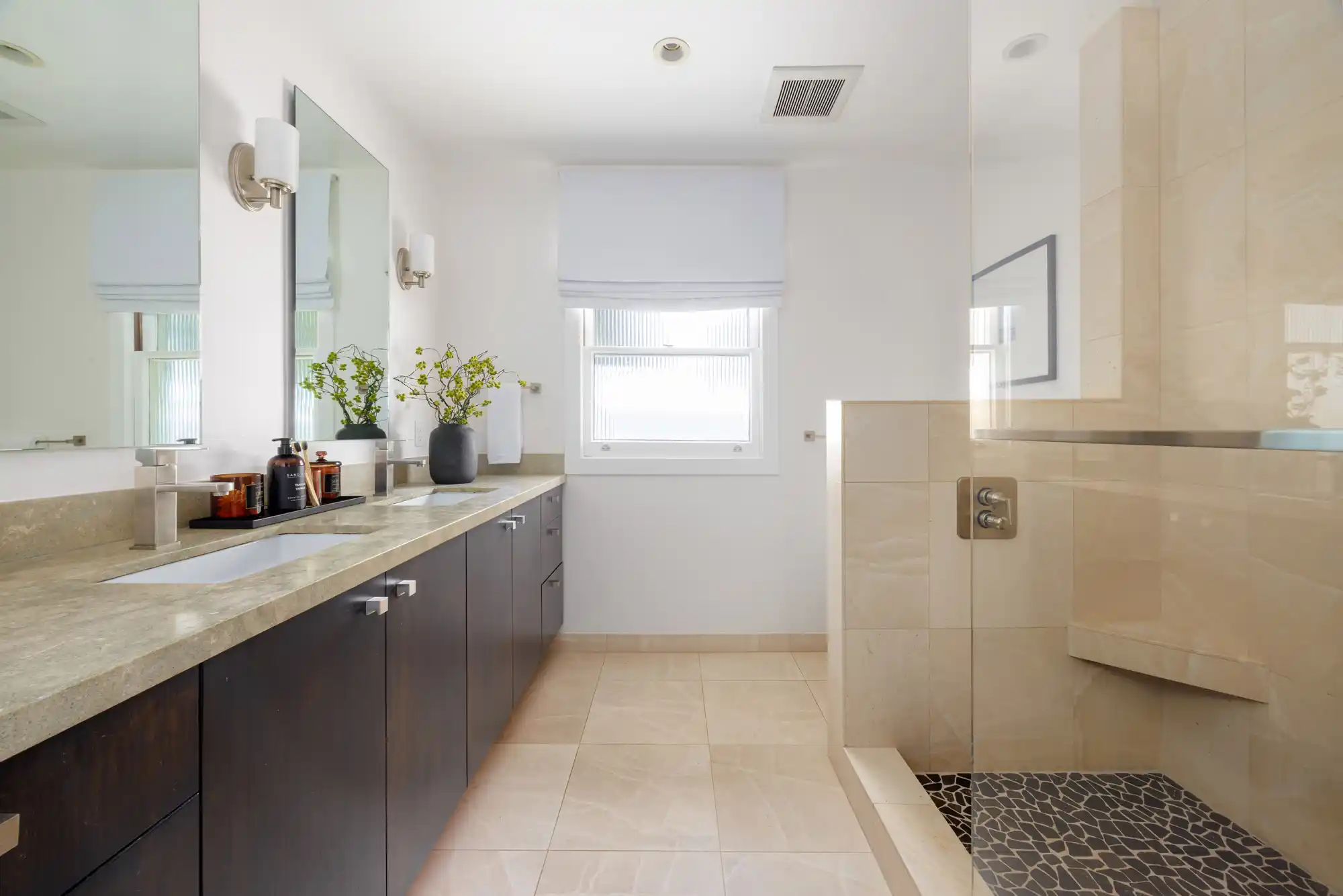 EXCEPTIONAL LOCATION – image 12