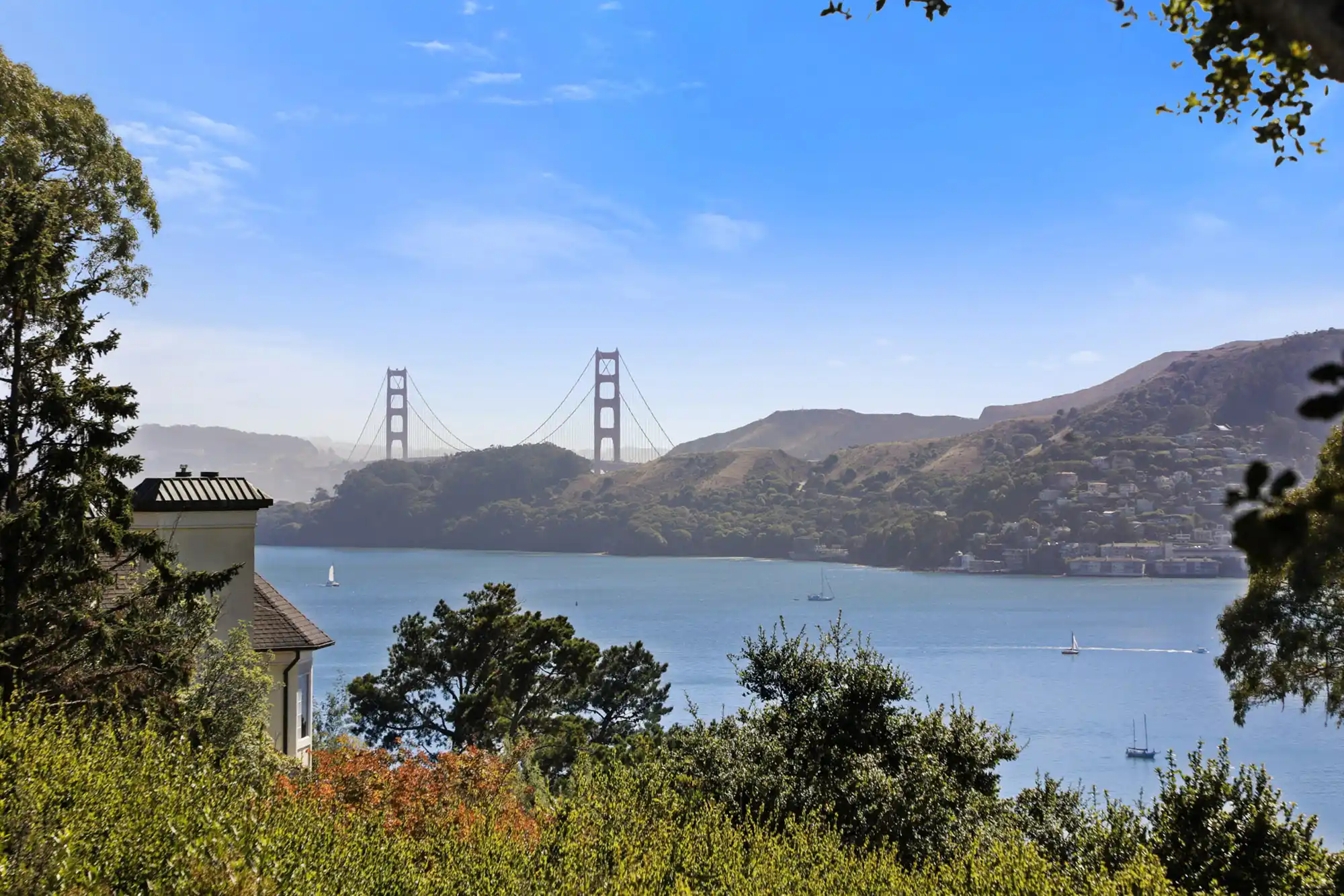 EXCEPTIONAL LOCATION – image 20