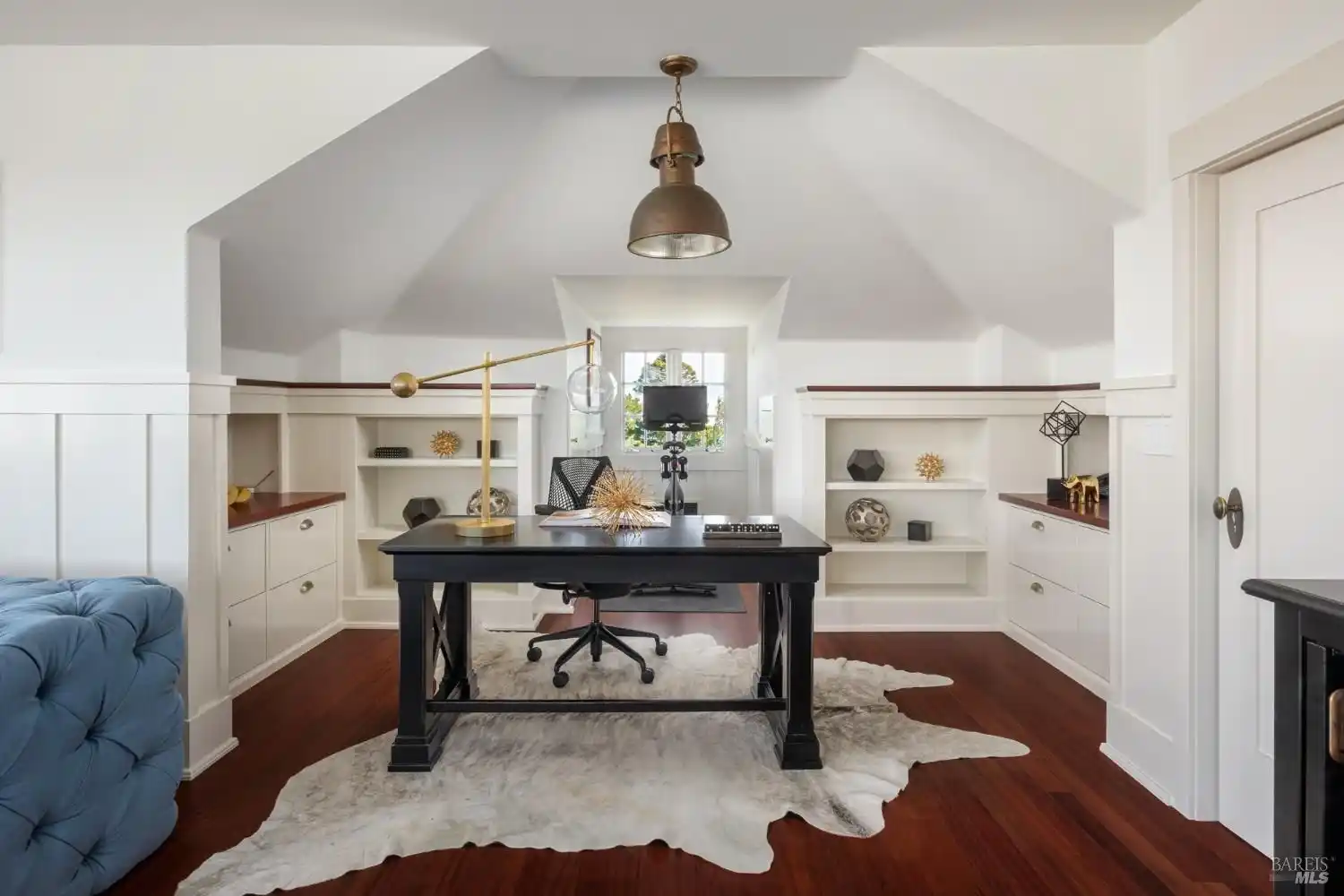 Enchanting Belvedere Estate – image 21