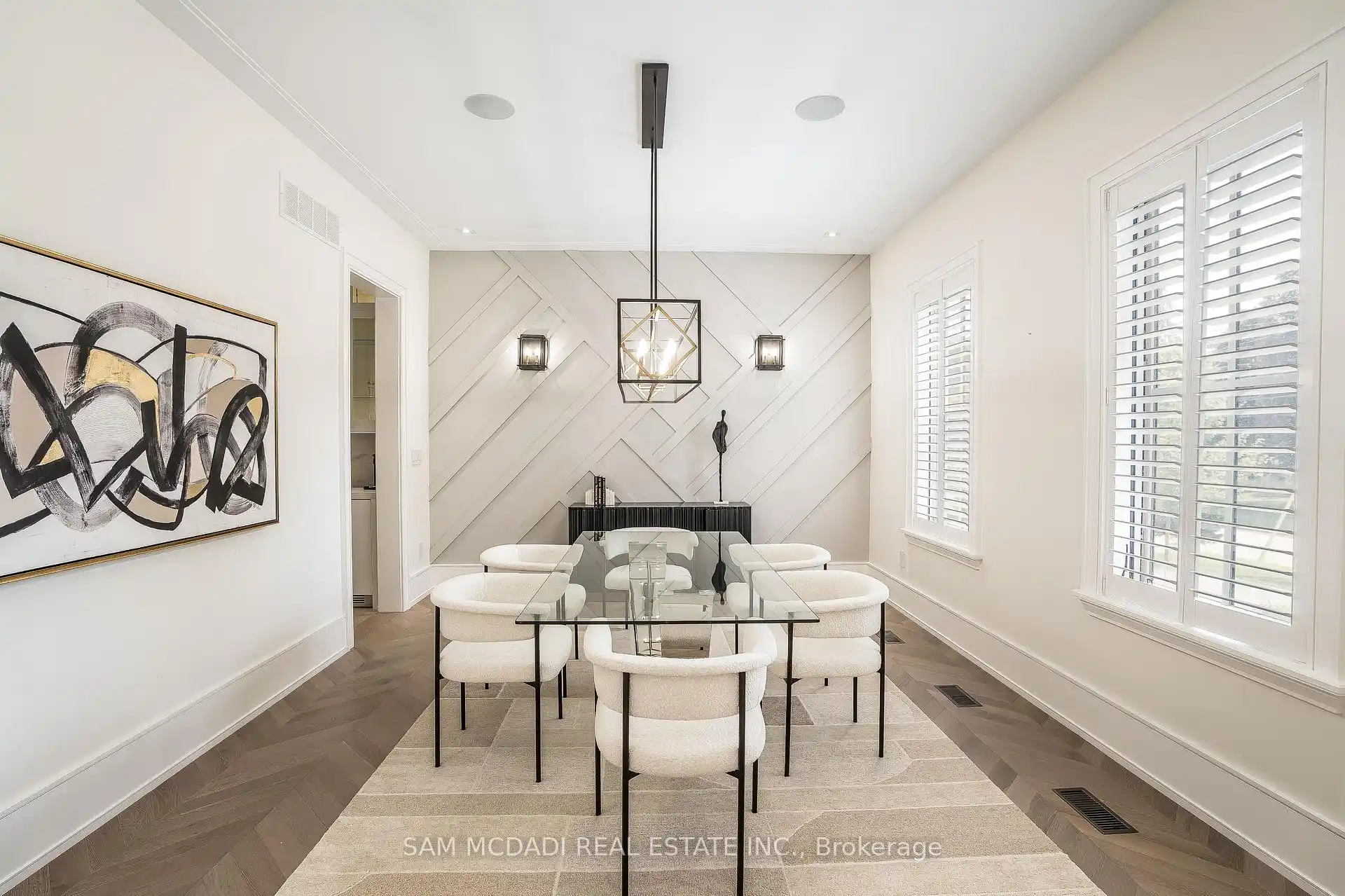 231 Wedgewood Drive, Oakville (W12736948) – image 18