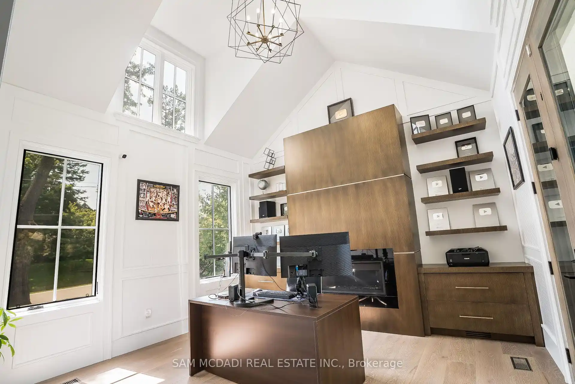 231 Wedgewood Drive, Oakville (W12736948) – image 21