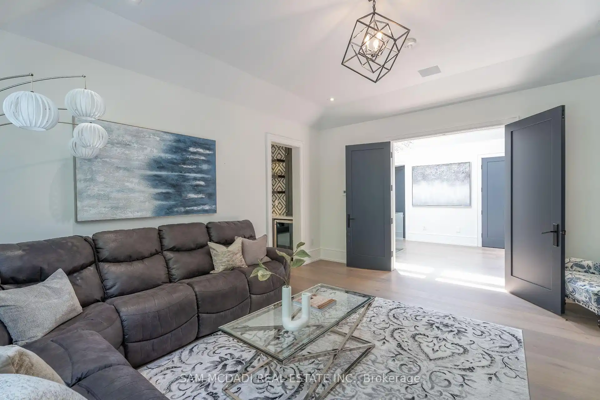 231 Wedgewood Drive, Oakville (W12736948) – image 23