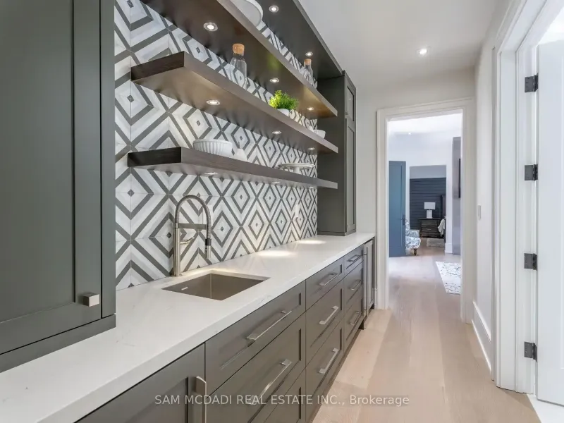 231 Wedgewood Drive, Oakville (W13556804) – image 30