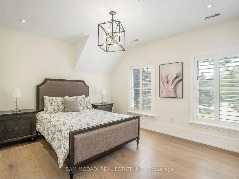 231 Wedgewood Drive, Oakville (W13556804) – image 35
