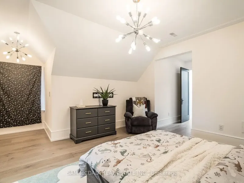 231 Wedgewood Drive, Oakville (W13556804) – image 39