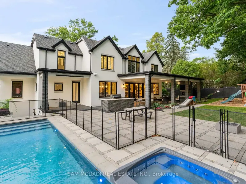 231 Wedgewood Drive, Oakville (W13556804) – image 4