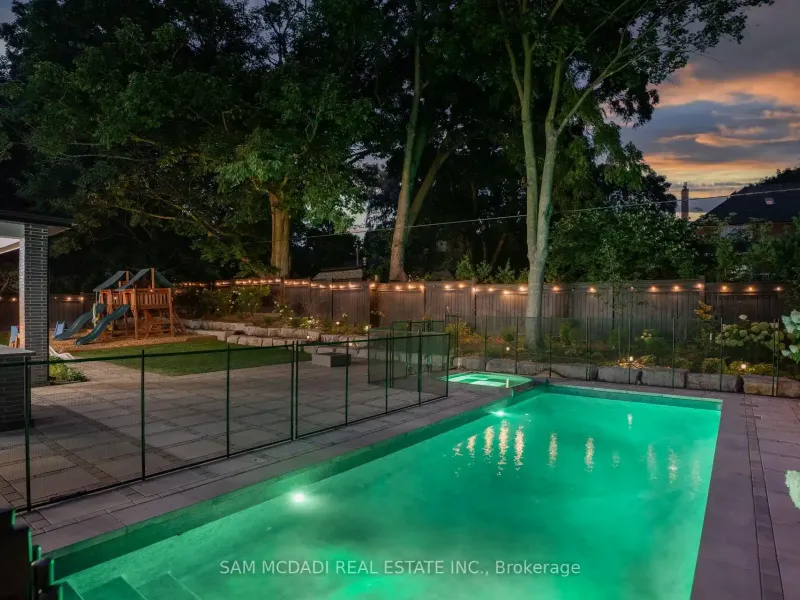 231 Wedgewood Drive, Oakville (W13556804) – image 6