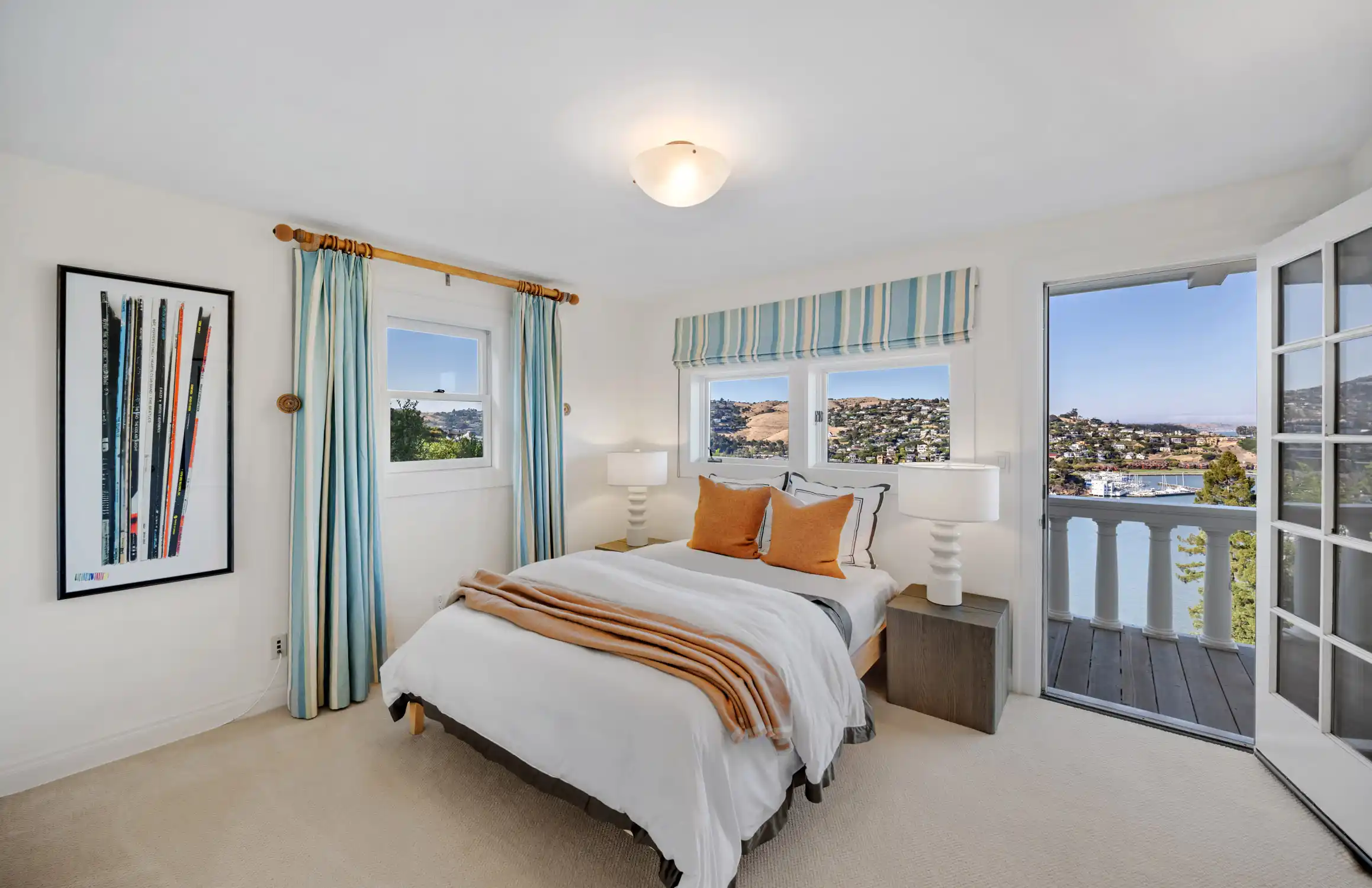Iconic Belvedere View Estate – image 32