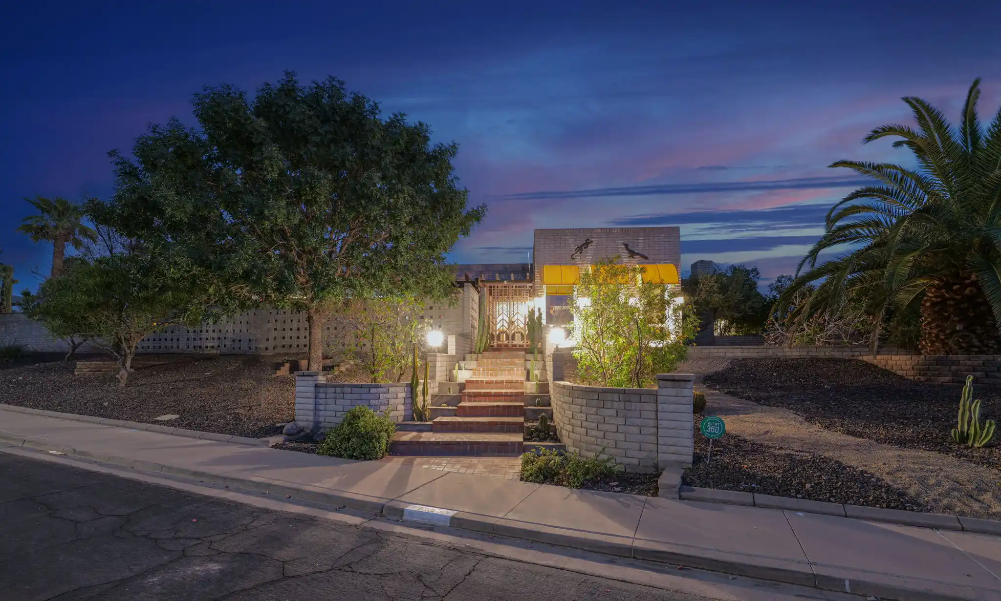 Unique Architectural Mid-Century Modern – image 62