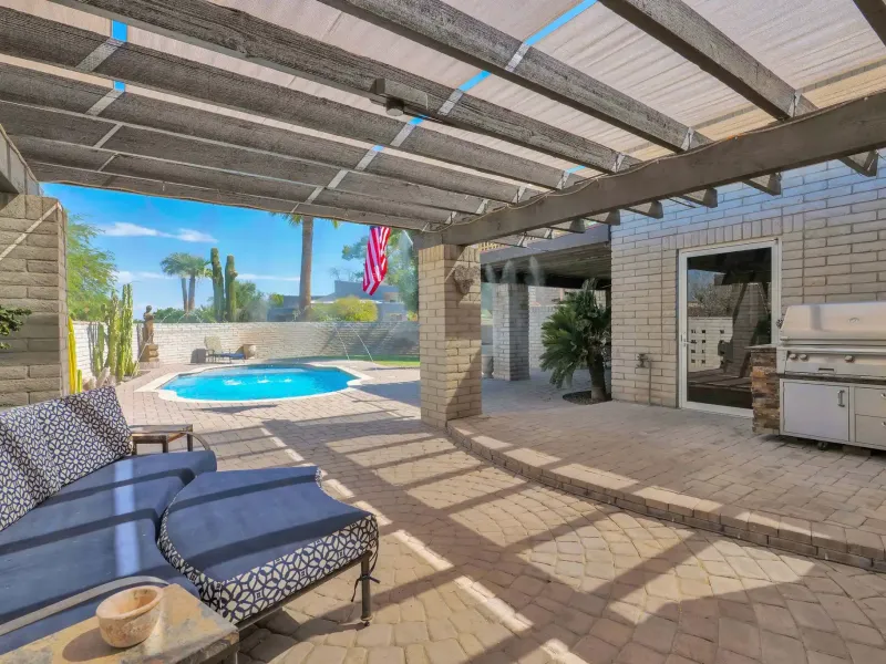 Unique Architectural Mid-Century Modern – image 47