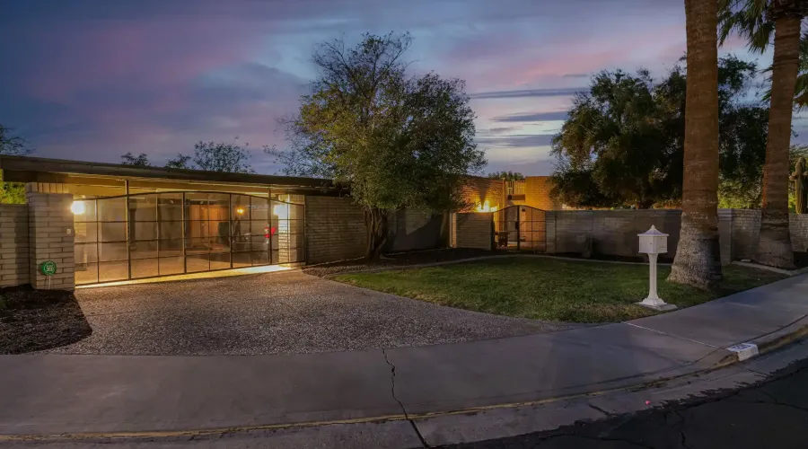 1265 W Mountain View Dr, Mesa, Arizona, 85201, United States, 4 Bedrooms Bedrooms, 10 Rooms Rooms,3 BathroomsBathrooms,Single family home,Residential,W Mountain View,1633253