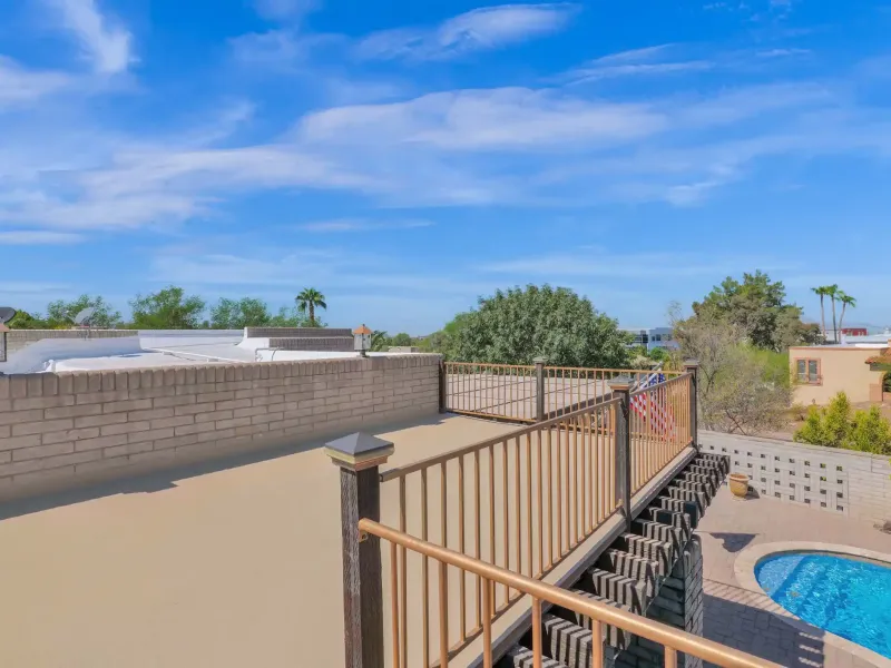 Unique Architectural Mid-Century Modern – image 52