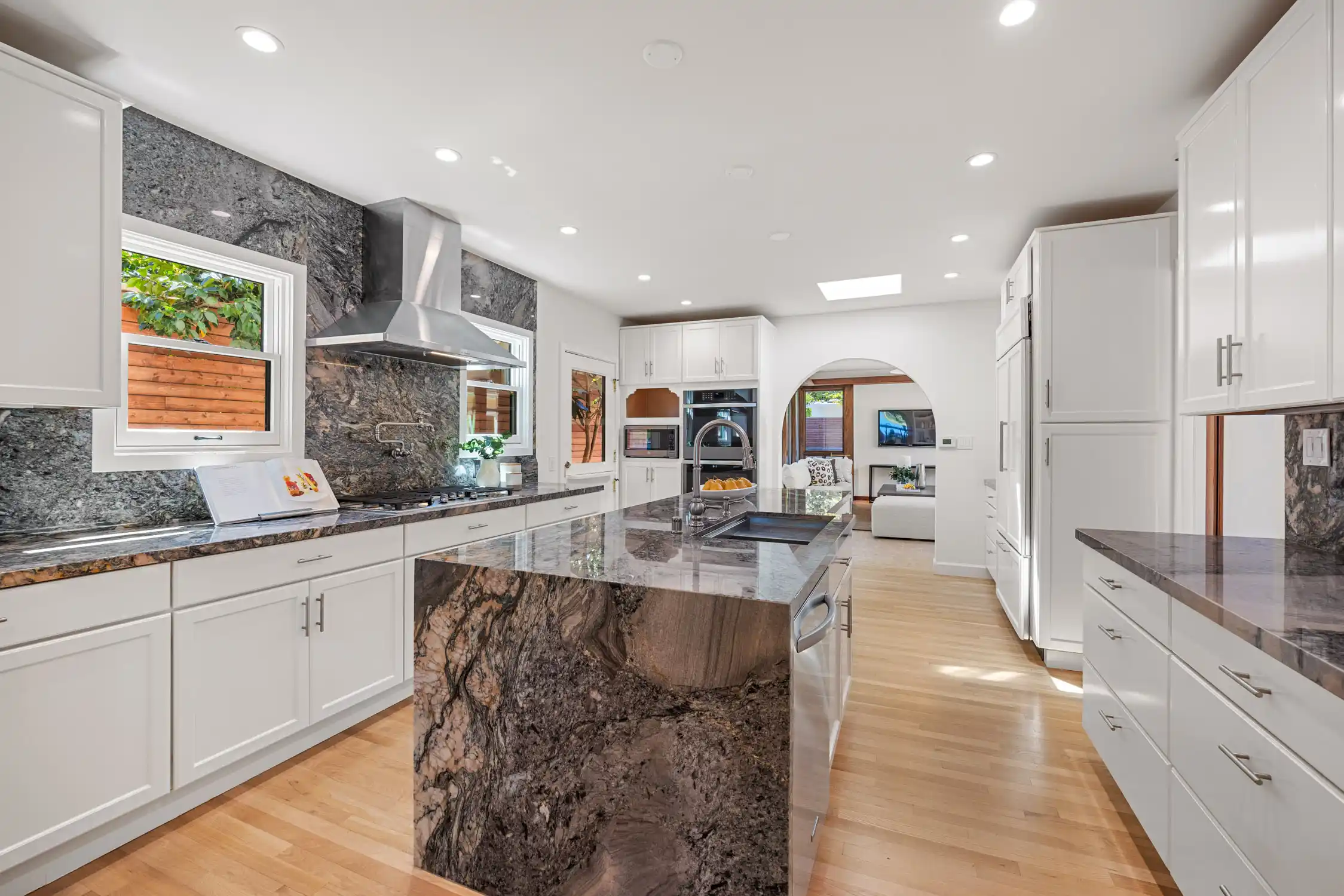 VACATION AT HOME – image 9