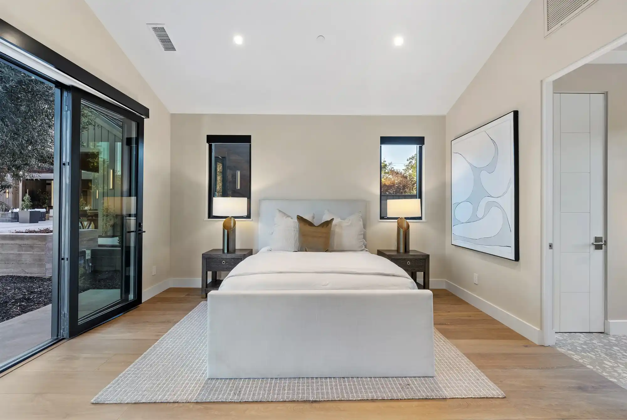 Newly constructed wine country estate – image 27