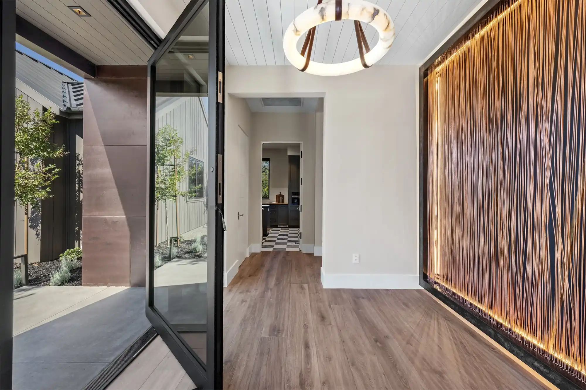 Newly constructed wine country estate – image 5