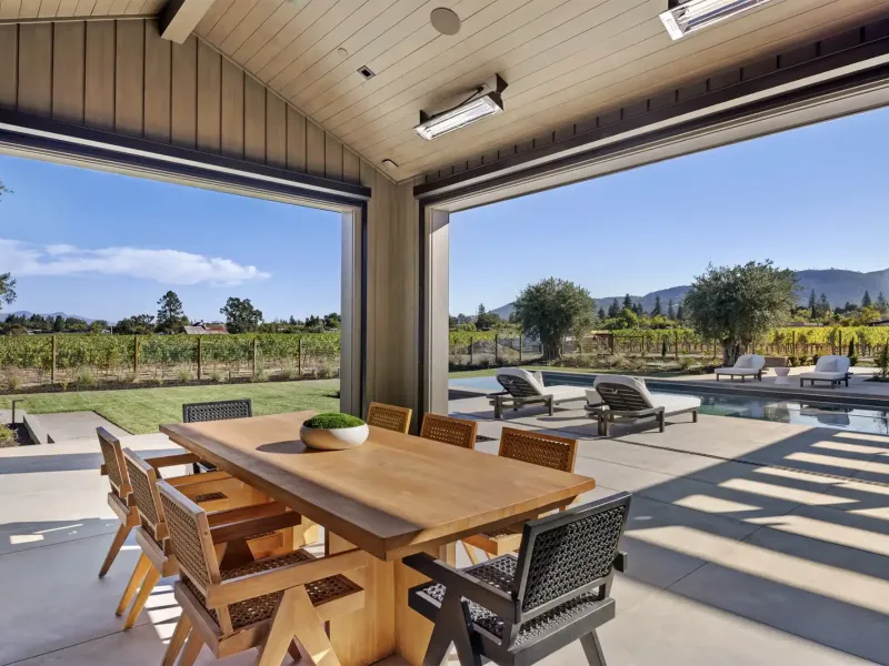 Newly constructed wine country estate – image 14
