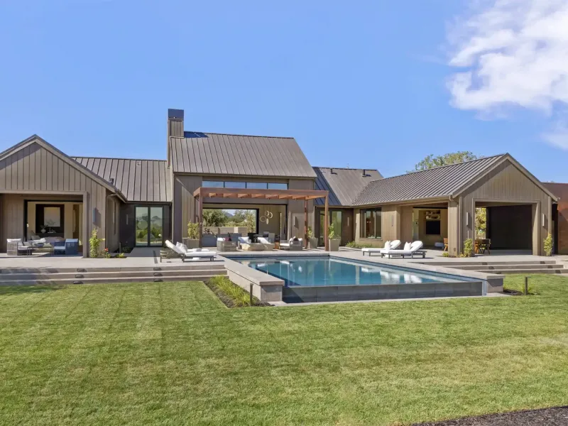 Newly constructed wine country estate – image 2