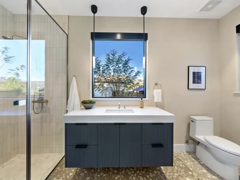 Newly constructed wine country estate – image 28