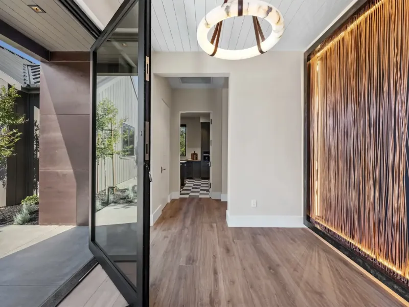 Newly constructed wine country estate – image 5