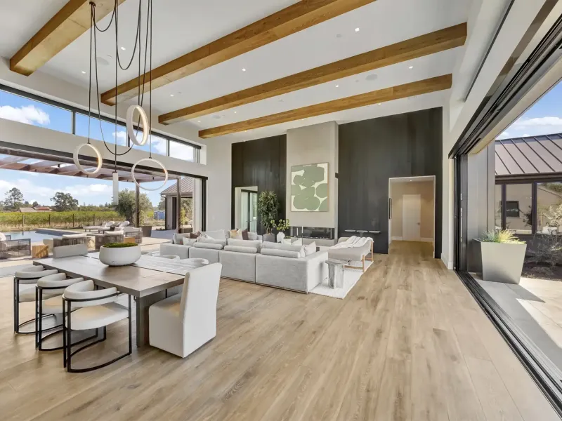 Newly constructed wine country estate – image 6