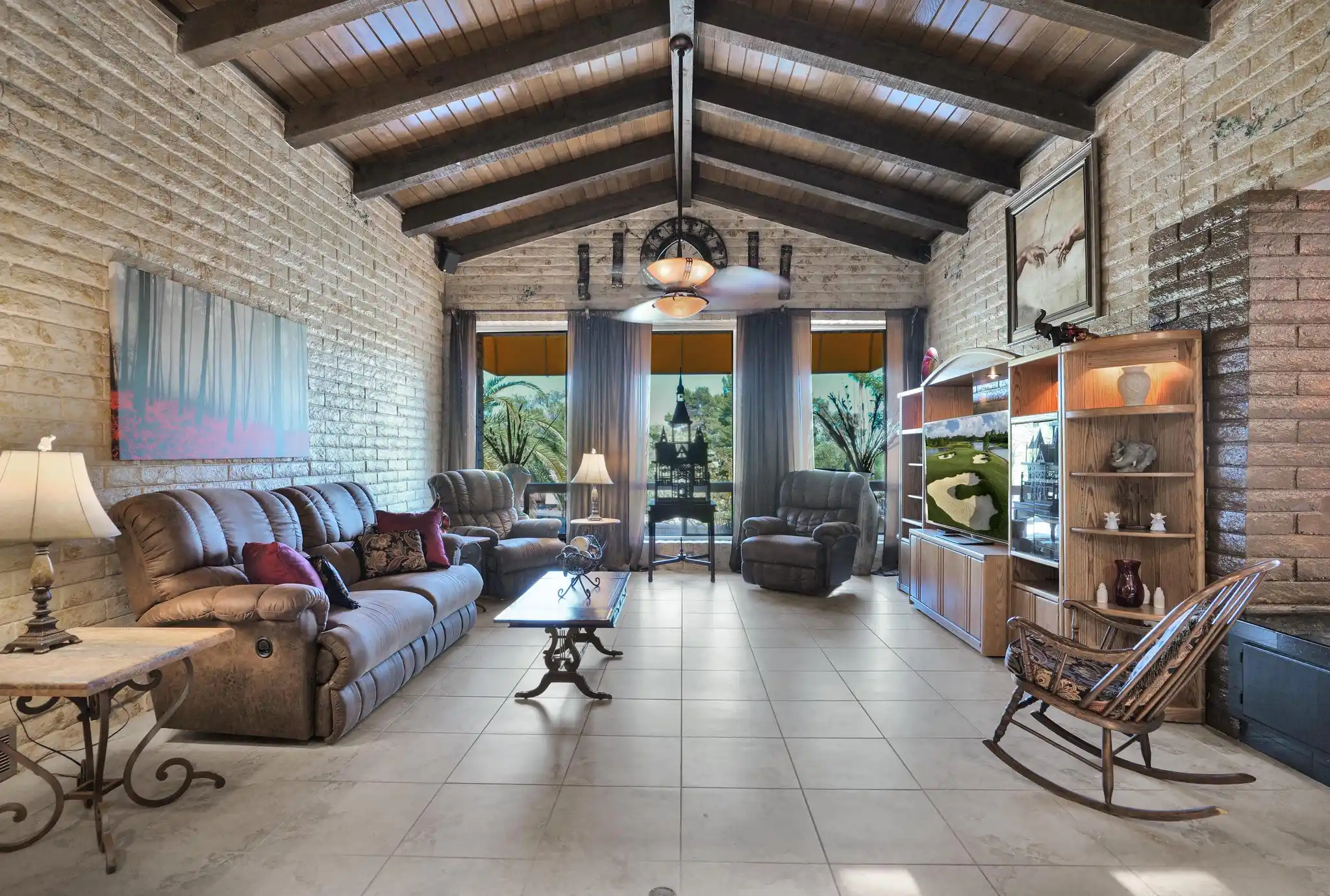 Unique Mid-Century Modern Home – image 5