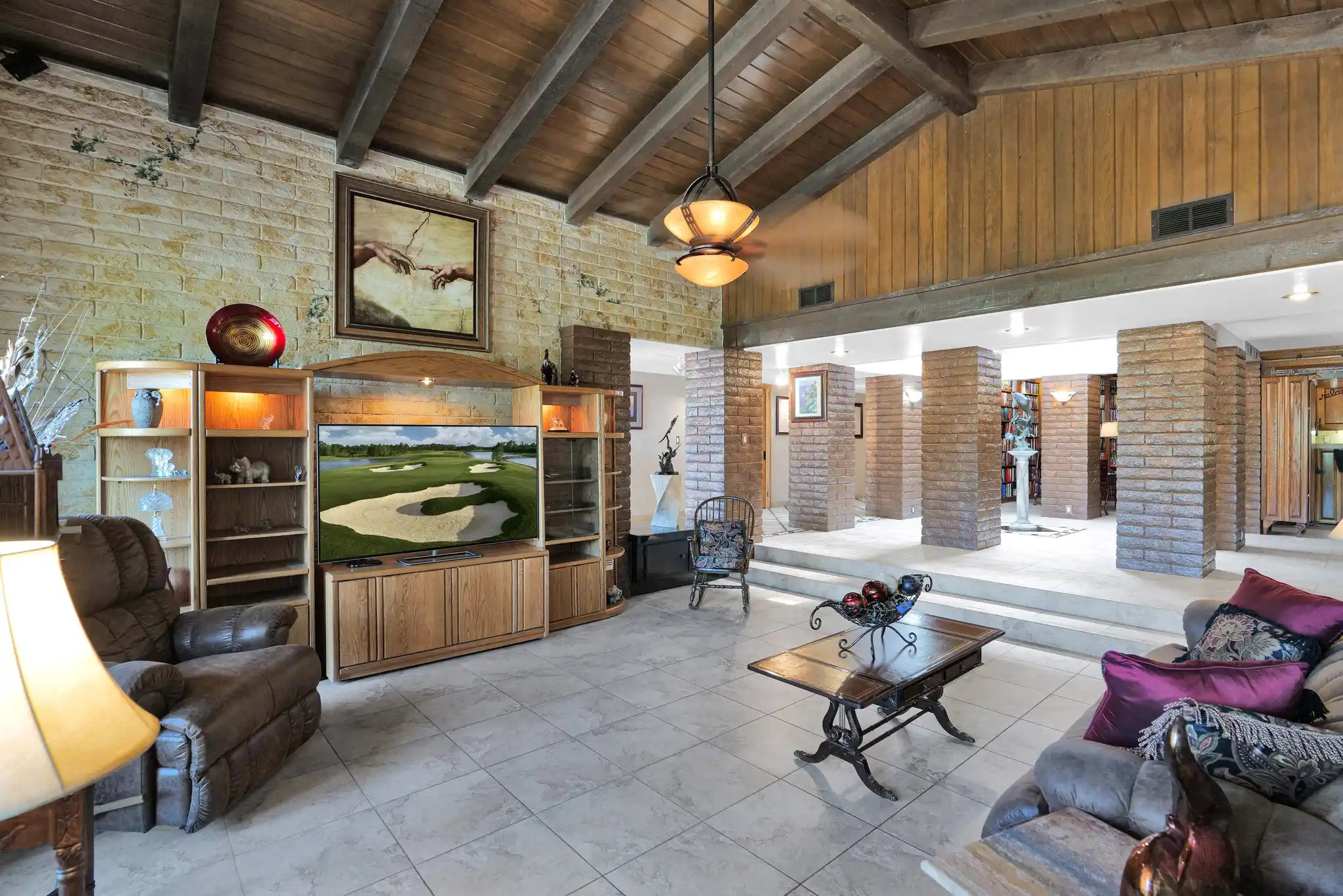 Unique Mid-Century Modern Home – image 6