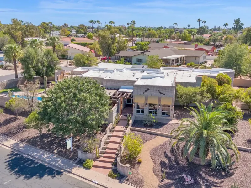 Unique Mid-Century Modern Home – image 2