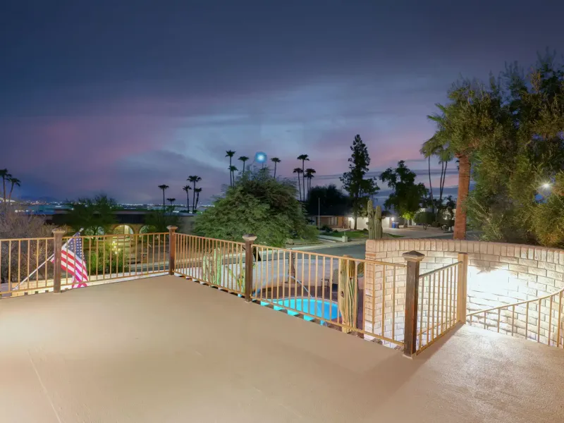 Unique Mid-Century Modern Home – image 60
