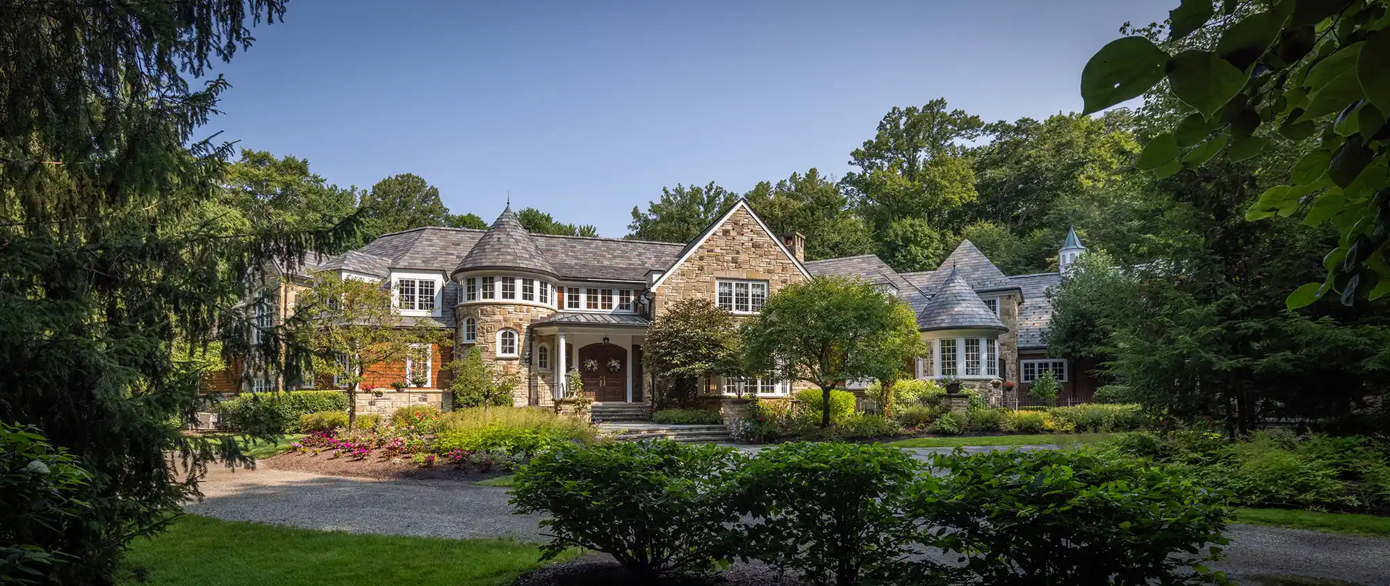 Exquisite French Country Estate – image 1