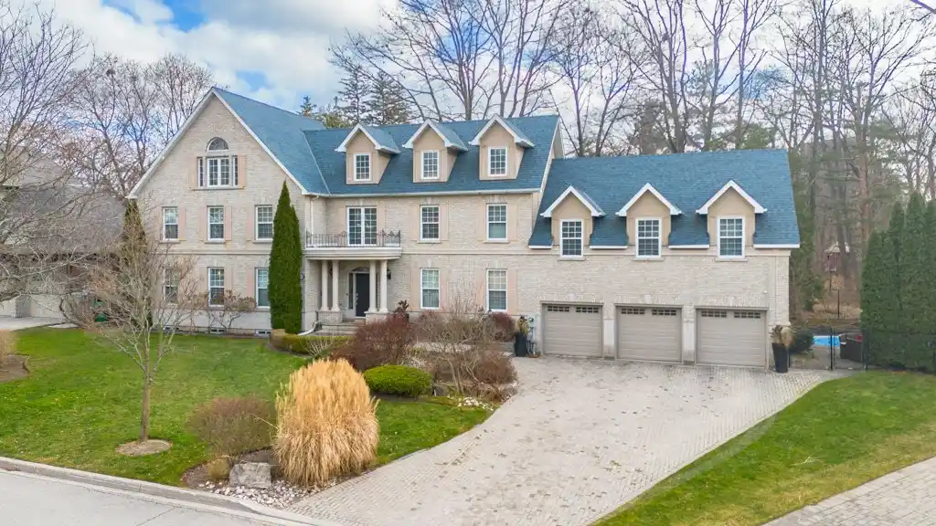3248 Barchester Court, Mississauga (W12862824) – image 1