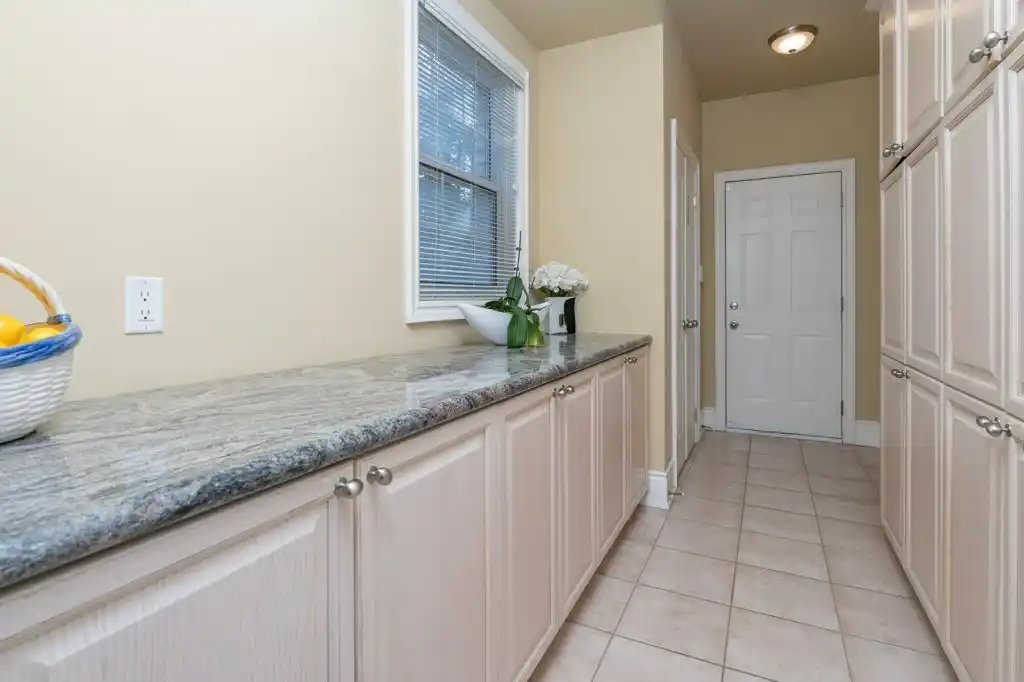 3248 Barchester Court, Mississauga (W12862824) – image 21
