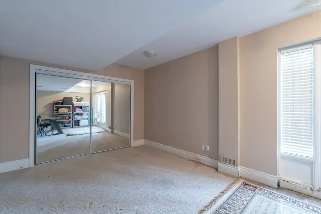 3248 Barchester Court, Mississauga (W12862824) – image 50