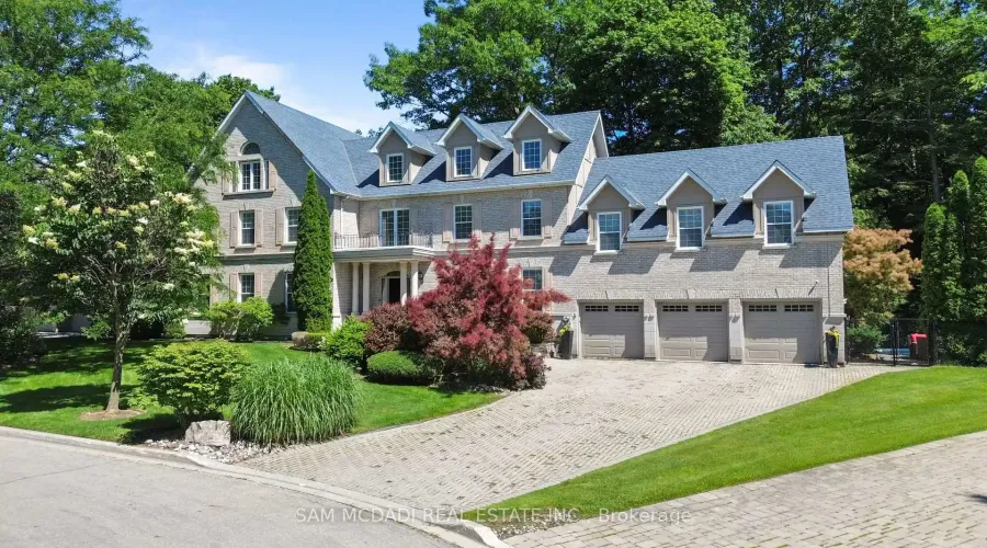 3248 Barchester Crt, Mississauga, Ontario, L5L 5Z1, Canada, 4 Bedrooms Bedrooms, ,5 BathroomsBathrooms,Residential,For Sale,Barchester Crt,1685347