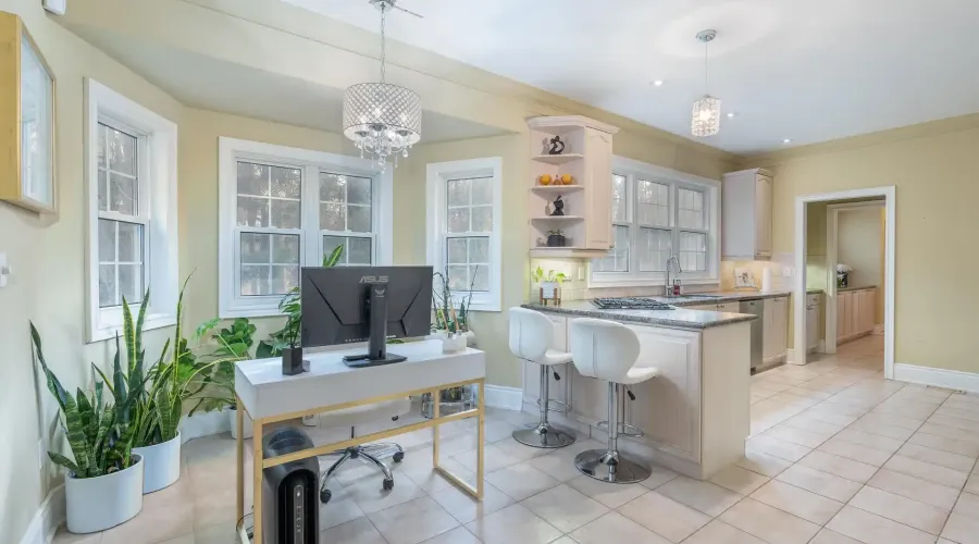 3248 Barchester Crt, Mississauga, Ontario, L5L 5Z1, Canada, 4 Bedrooms Bedrooms, ,5 BathroomsBathrooms,Residential,For Sale,Barchester Crt,1685347