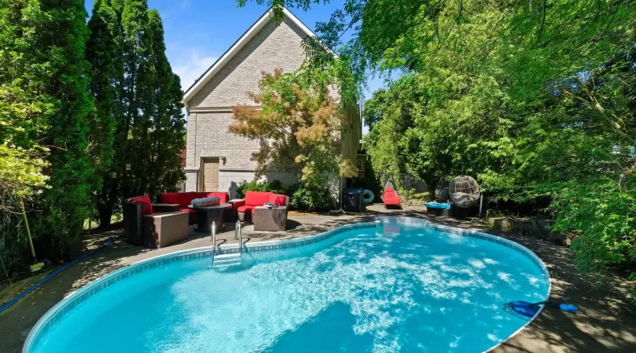 3248 Barchester Crt, Mississauga, Ontario, L5L 5Z1, Canada, 4 Bedrooms Bedrooms, ,5 BathroomsBathrooms,Residential,For Sale,Barchester Crt,1685347