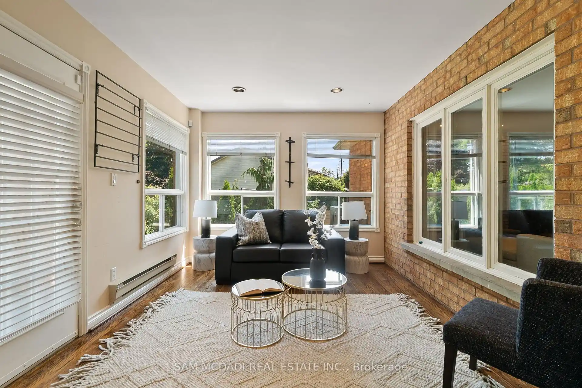 2339 Glengarry Road, Mississauga (W12442701) – image 10