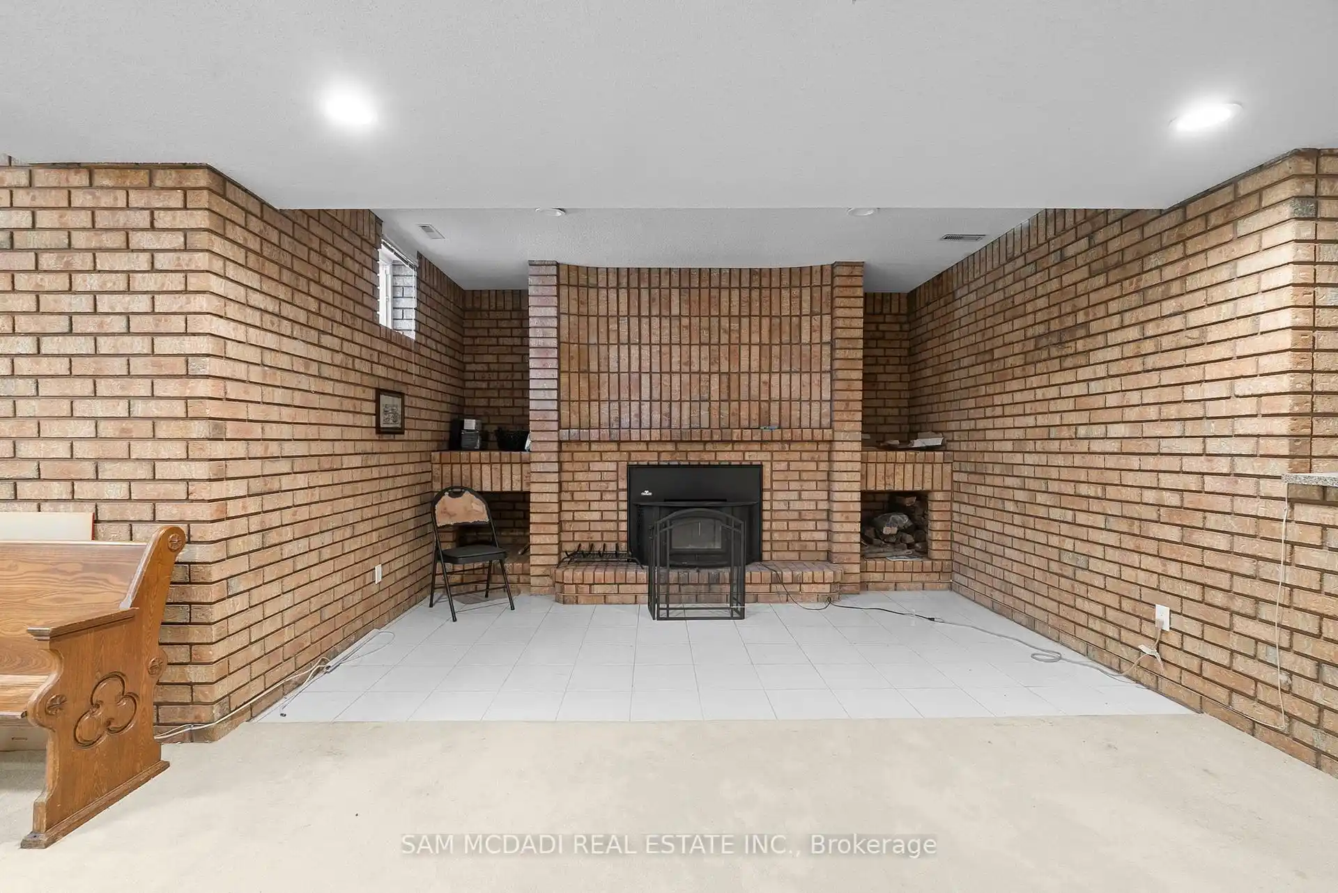 2339 Glengarry Road, Mississauga (W12442701) – image 32