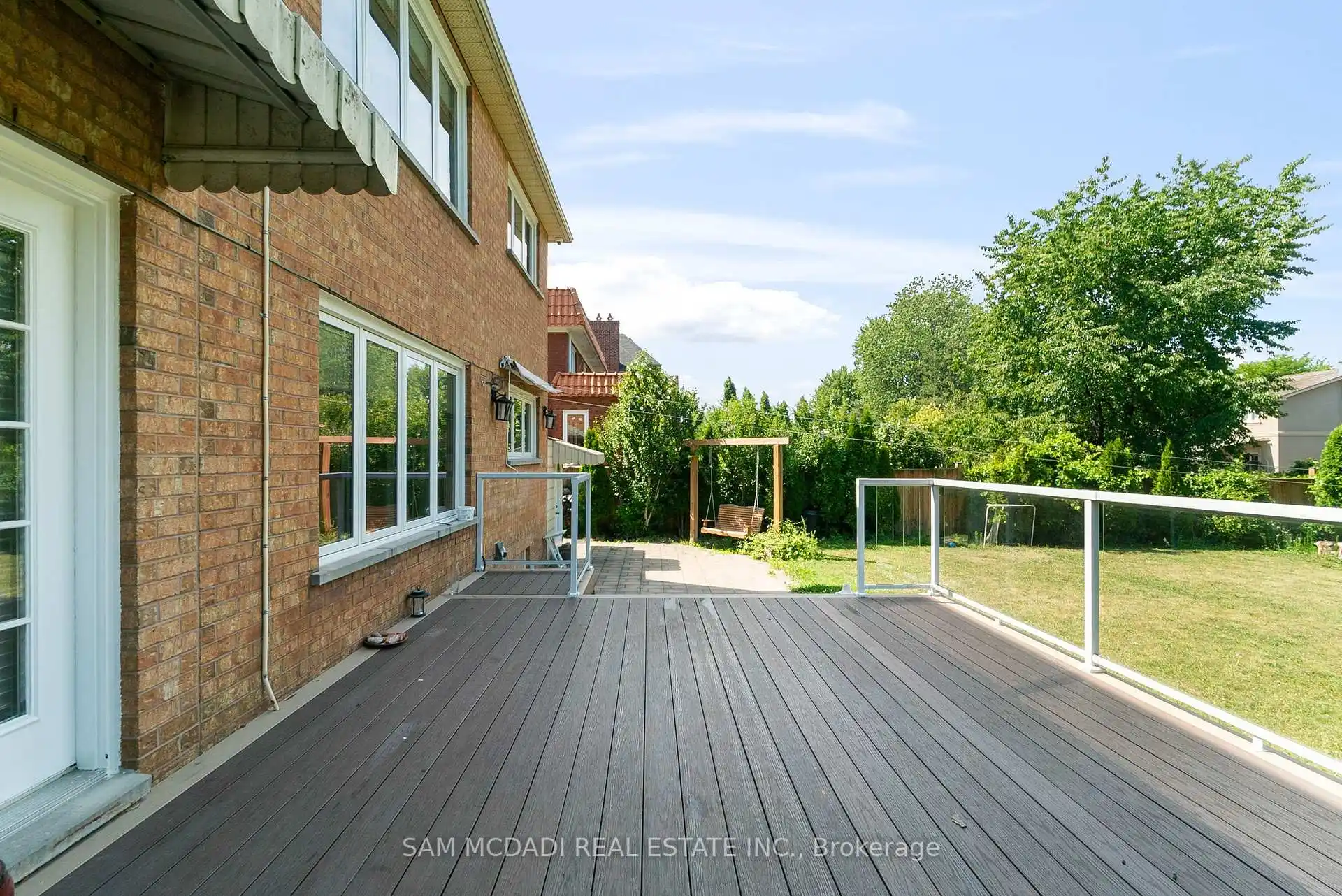 2339 Glengarry Road, Mississauga (W12442701) – image 37