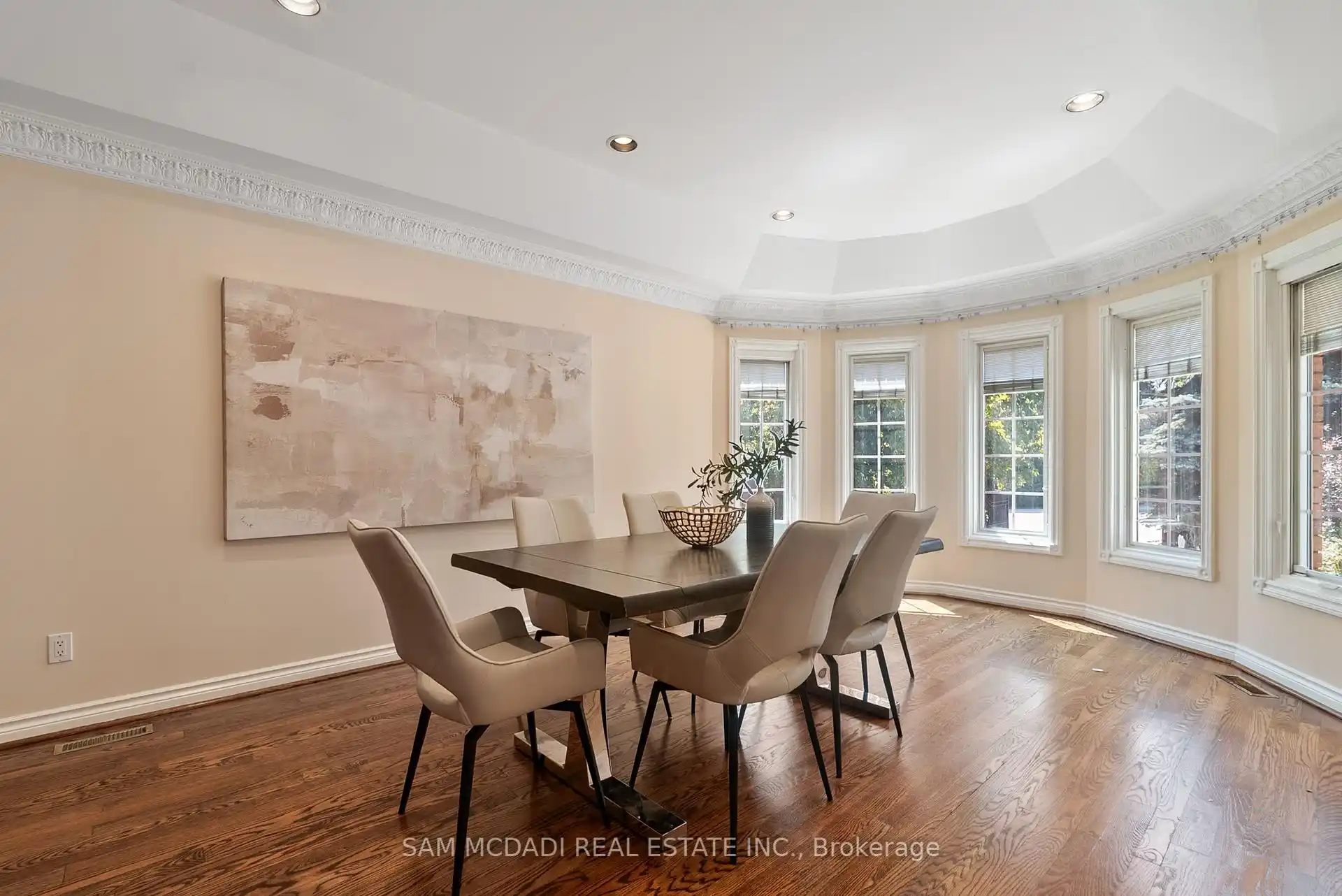 2339 Glengarry Road, Mississauga (W12442701) – image 5