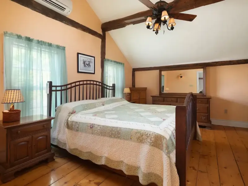 https://harneyrealestate.com/listings/1030-county-route-27a-ancram-ny- – image 16