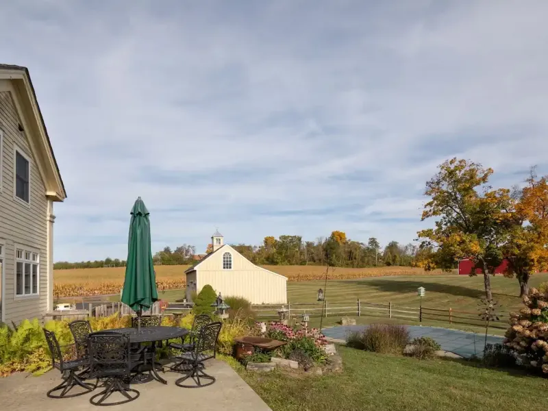 https://harneyrealestate.com/listings/1030-county-route-27a-ancram-ny- – image 10