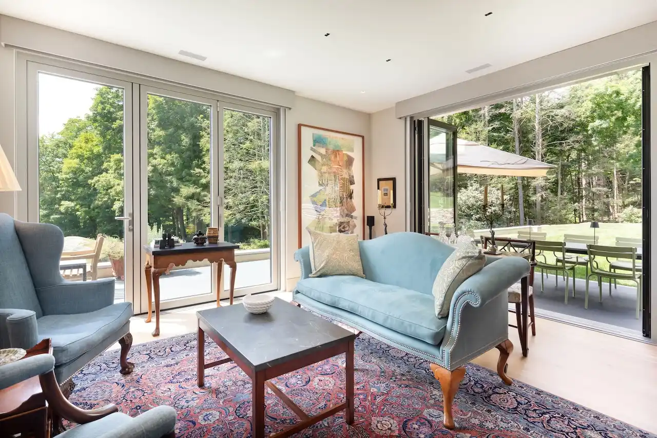 Privacy & Perfection In Falls Village – image 16