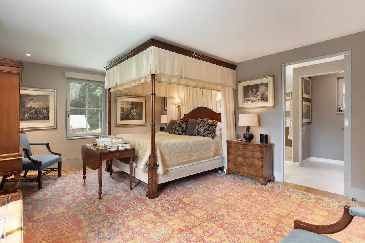 Privacy & Perfection In Falls Village – image 24