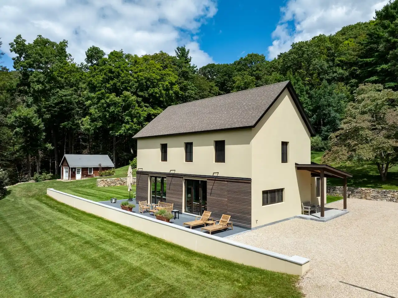 Privacy & Perfection In Falls Village – image 40