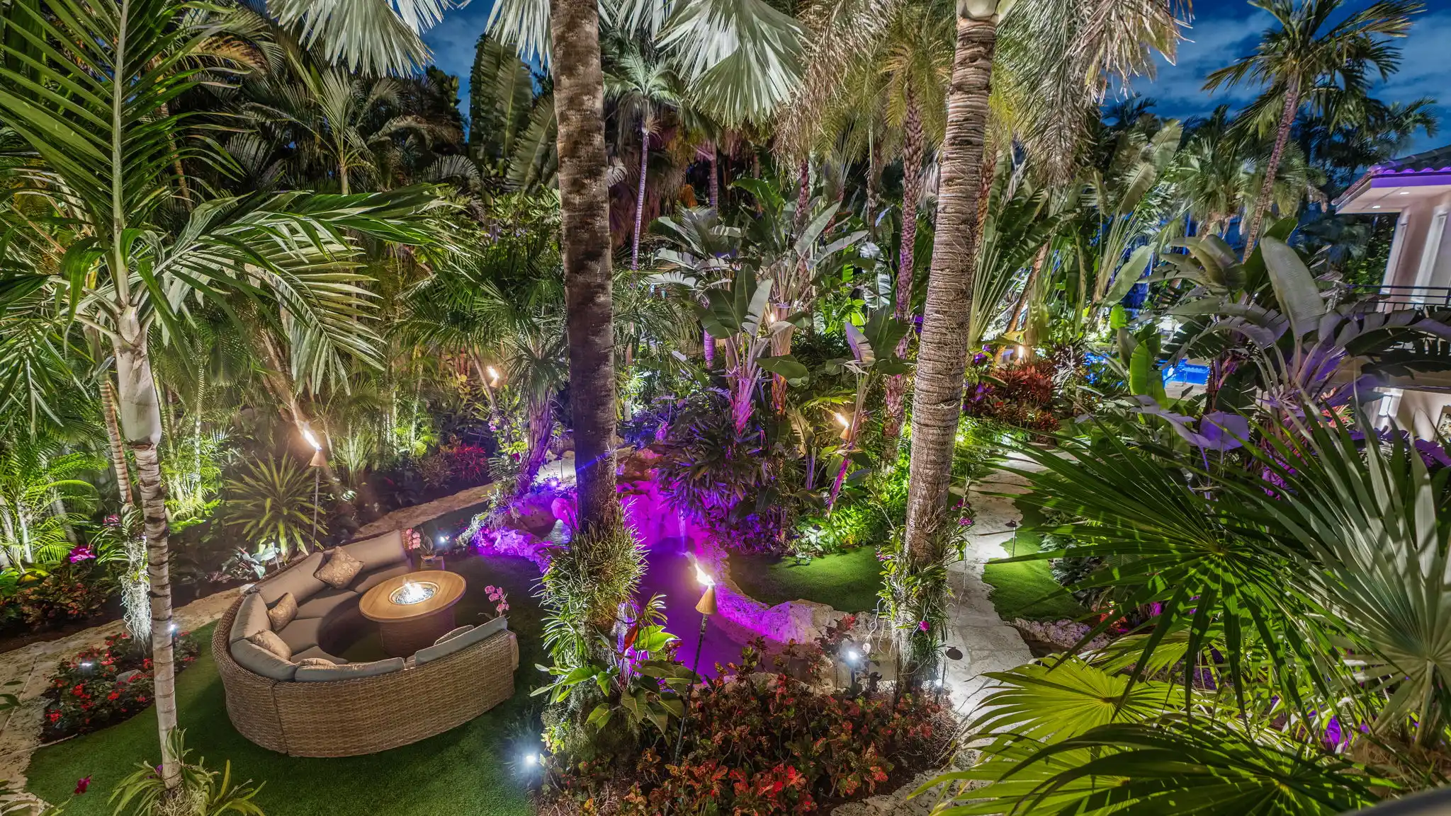 A Singular, Once-In-A-Lifetime Waterfront Masterpiece – image 2