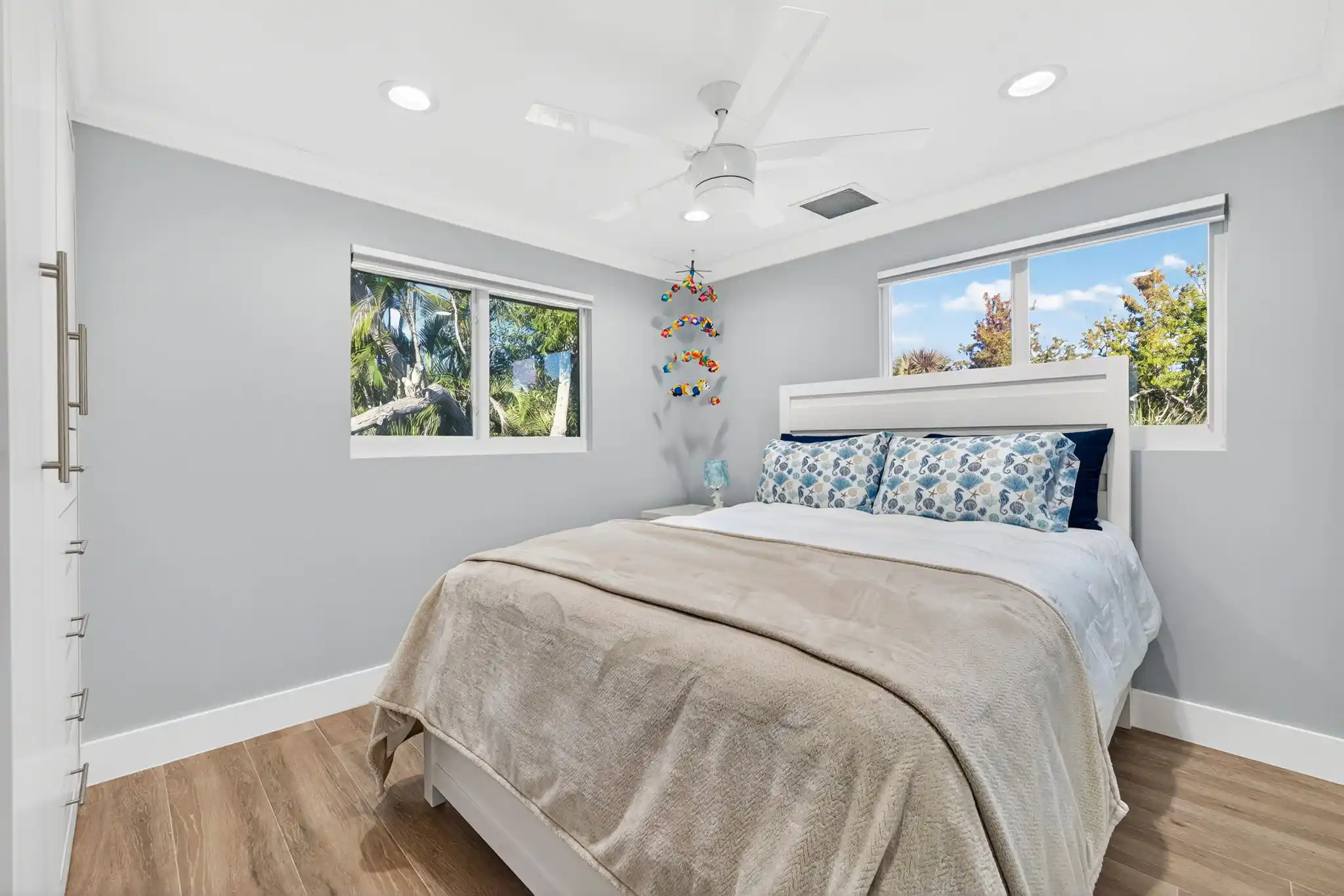 SANIBEL ISLAND BEACH COTTAGE "PENDING" – image 17